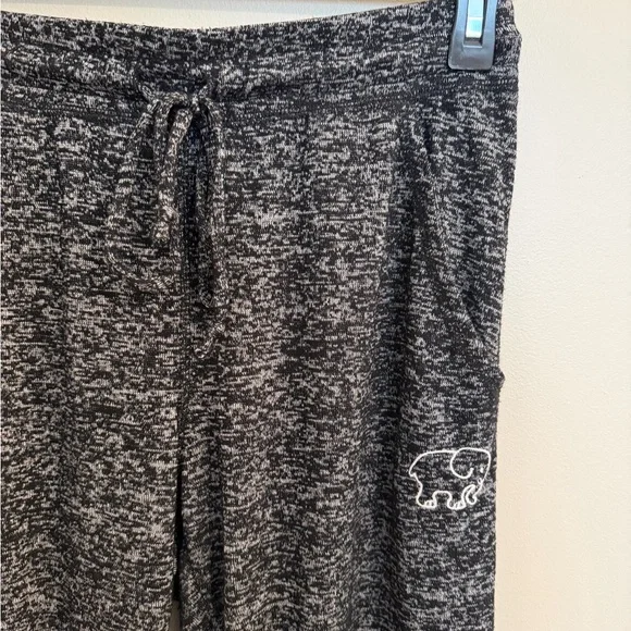 Ivory Ella Black and White Joggers - Picture 4 of 9